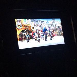 Meet your Posher, Holly